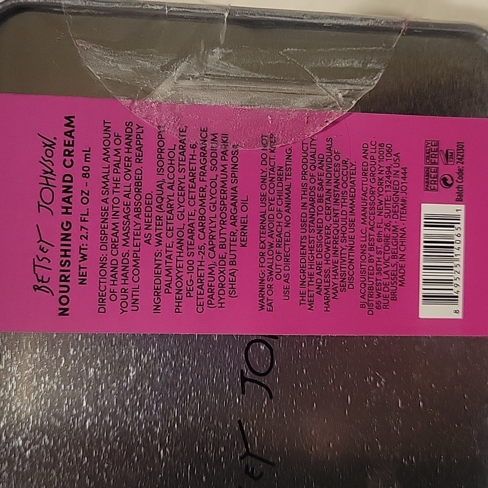 Betsey Johnson Silver Gift Set with Pink Accents - Picture 5 of 5